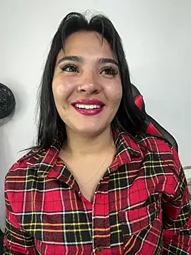 Snapshot of meli__brown chatting on February 16, 2026, 3:57 am meli brown online show from February 16, 2026, 3:57 am