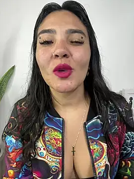 meli  brown online show from March 31, 2026, 4:46 am