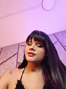 NATASHAA WINZ online show from July 11, 2026, 5:32 am
