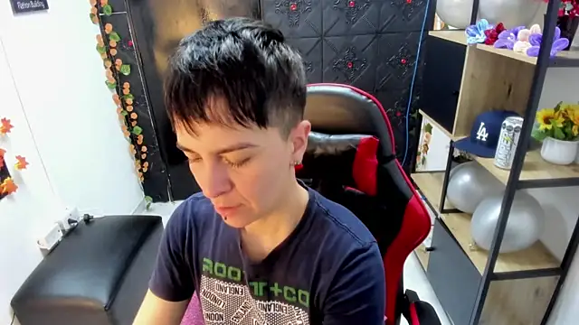  Hannah Hot online show from March 17, 2026, 2:05 am