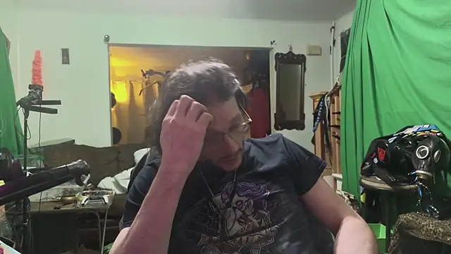 MasterDaddyCool online show from March 2, 2026, 9:05 am