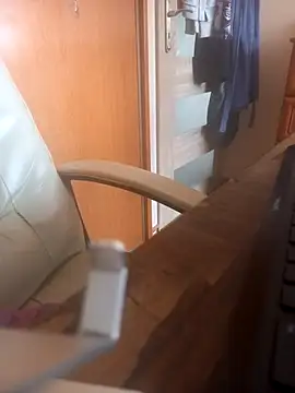 Endriuu09 online show from September 23, 2025, 11:46 am