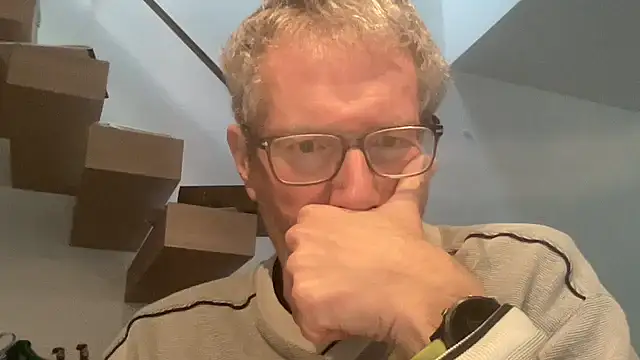 choupipat1 online show from February 8, 2026, 8:40 am