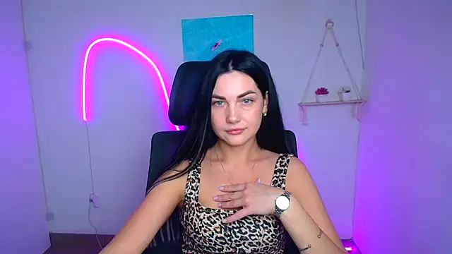 Lune Moon online show from March 12, 2026, 12:33 pm