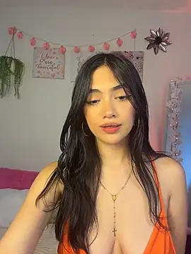 mandy222  online show from July 26, 2026, 5:26 am