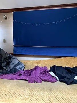 ladyboatlady online show from December 20, 2025, 2:13 pm