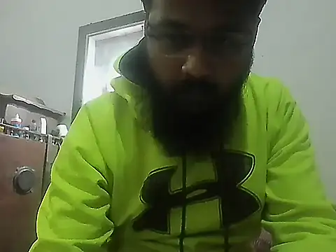 Dollseye online show from November 13, 2025, 6:29 pm