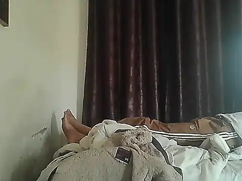Dollseye online show from May 7, 2026, 9:58 am