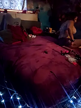 delish dahlia online show from February 17, 2026, 3:08 pm