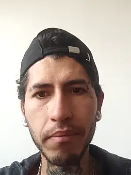 Tattoboy19cm online show from October 2, 2025, 4:03 pm