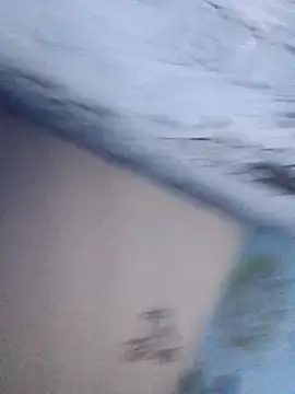 Snapshot of Davidg244 chatting on October 16, 2025, 4:57 am Davidg244 online show from October 16, 2025, 4:57 am