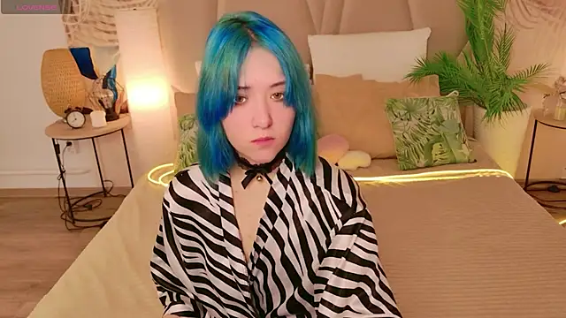 Ketrin Jones online show from April 25, 2026, 7:11 am