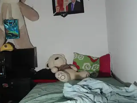 dani titan320 online show from September 14, 2025, 12:37 pm