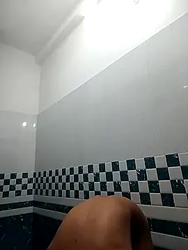 Snapshot of Miss-0012 chatting on September 20, 2025, 3:51 am Miss-0012 online show from September 20, 2025, 3:51 am