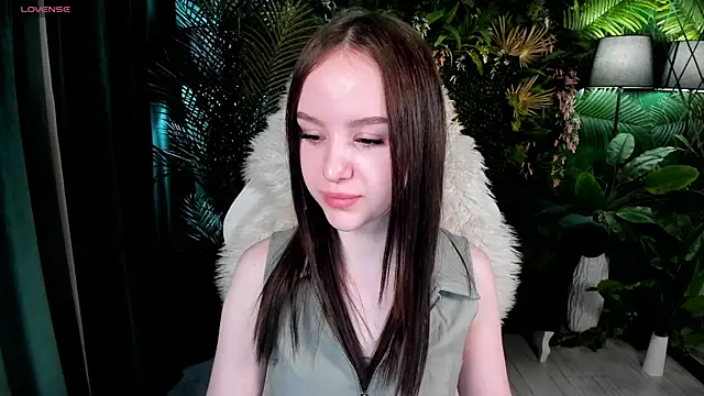 Snapshot of MarySparkle chatting on October 6, 2025, 3:15 am MarySparkle online show from October 6, 2025, 3:15 am