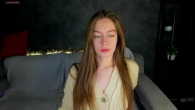 Snapshot of Agnes_Wells chatting on April 28, 2026, 1:04 am Agnes Wells online show from April 28, 2026, 1:04 am