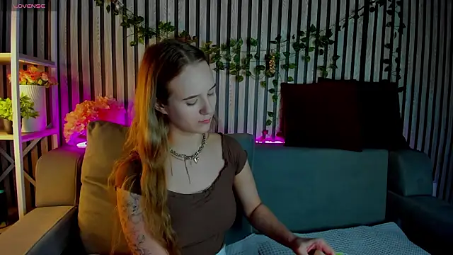 Snapshot of Casey_Sweeet chatting on February 2, 2026, 9:19 am Casey Sweeet online show from February 2, 2026, 9:19 am