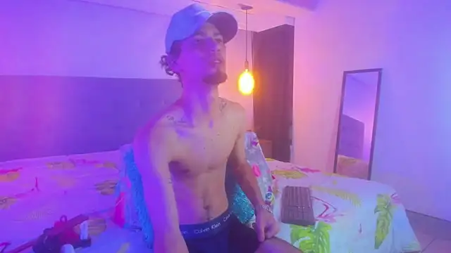 Snapshot of Chris_Angel_ chatting on April 7, 2026, 3:51 am Chris Angel online show from April 7, 2026, 3:51 am