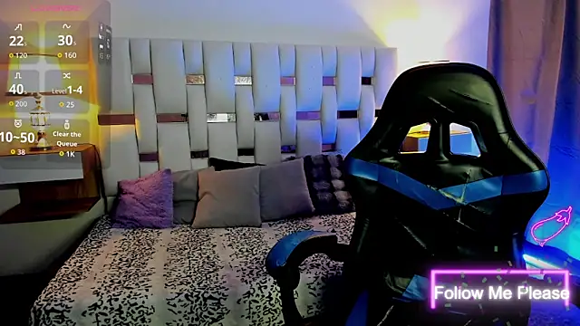 nextboywell1 online show from March 13, 2026, 3:13 am