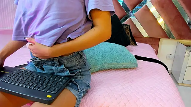  jasmine blush online show from March 29, 2026, 11:54 am