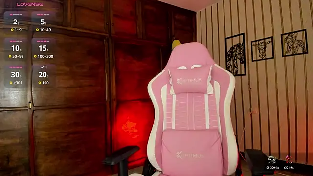 Luisa Red online show from April 4, 2026, 4:44 am