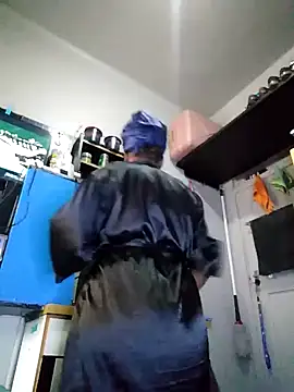 Snapshot of AcetousAbb chatting on February 6, 2026, 4:39 am AcetousAbb online show from February 6, 2026, 4:39 am