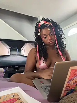XKimmyGreen online show from May 15, 2026, 1:12 am