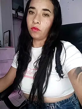 Valenn fernandez online show from June 27, 2026, 8:47 pm
