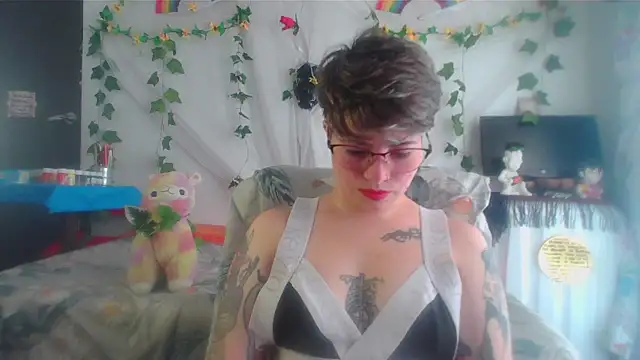 Mitsuha gate online show from April 6, 2026, 3:57 pm