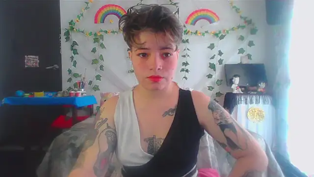 Mitsuha gate online show from April 11, 2026, 4:22 pm