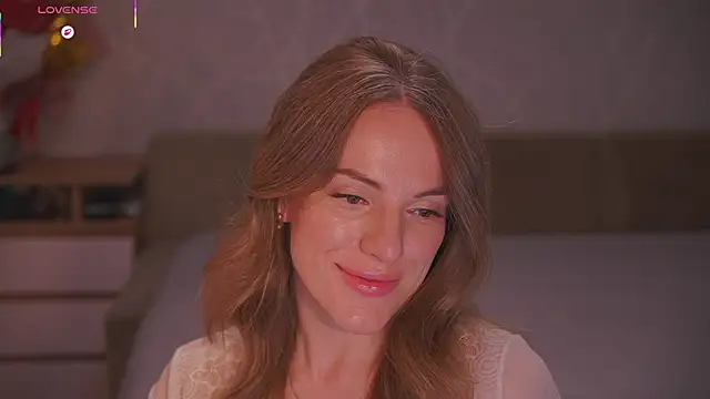 Vanille Mystery online show from December 14, 2025, 7:40 pm