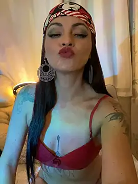 TayllorSweet  online show from June 20, 2026, 2:03 am