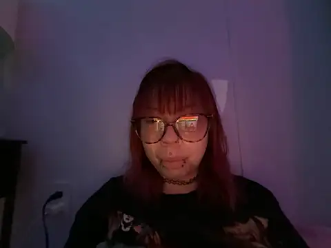 moan4mona online show from April 6, 2026, 4:46 am