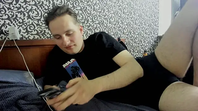 romiosabrino online show from May 6, 2026, 8:36 pm