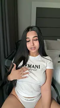 LilMisIndianx online show from May 21, 2026, 6:20 am