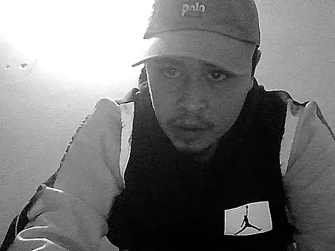 jorgexsuil2hh online show from February 1, 2026, 6:23 am