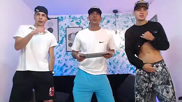 Snapshot of Kings_of_heaven chatting on September 26, 2025, 9:19 pm Kings of heaven online show from September 26, 2025, 9:19 pm