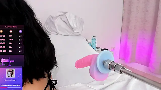 arynaughty20 online show from November 12, 2025, 2:28 pm