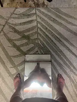 Snapshot of d-dirtydog chatting on November 2, 2025, 3:14 pm d-dirtydog online show from November 2, 2025, 3:14 pm