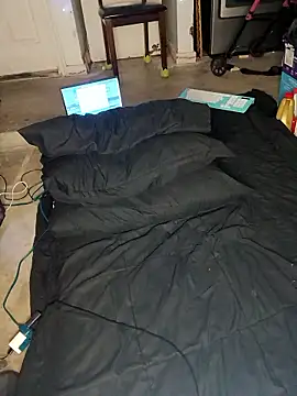 Thickkemzz41 online show from November 13, 2025, 12:53 am