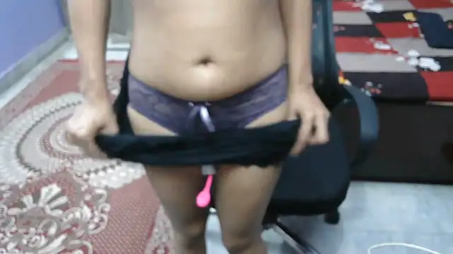 Snapshot of sexyrihana223 chatting on August 6, 2026, 5:48 pm sexyrihana223 online show from August 6, 2026, 5:48 pm