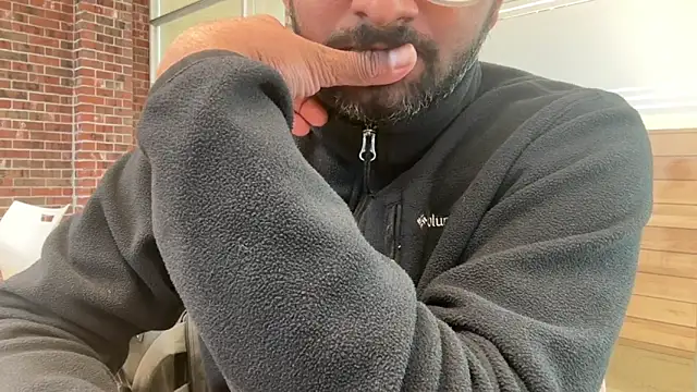 pranastro00 online show from April 2, 2026, 2:47 pm