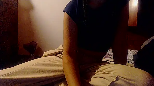 sabrina v  online show from September 25, 2025, 4:05 am