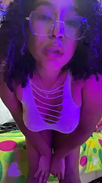 anto rochiz online show from April 18, 2026, 5:11 am