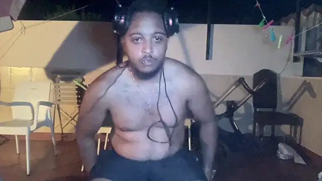 Minidemonkush online show from June 20, 2026, 1:19 am
