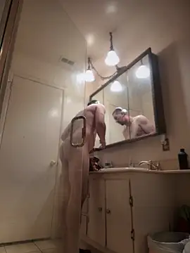 Snapshot of himNIGuys chatting on September 30, 2025, 7:02 am himNIGuys online show from September 30, 2025, 7:02 am