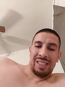 himNIGuys online show from April 4, 2026, 8:17 pm