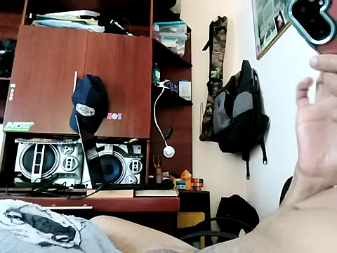 cachos2025 online show from November 21, 2025, 6:50 pm