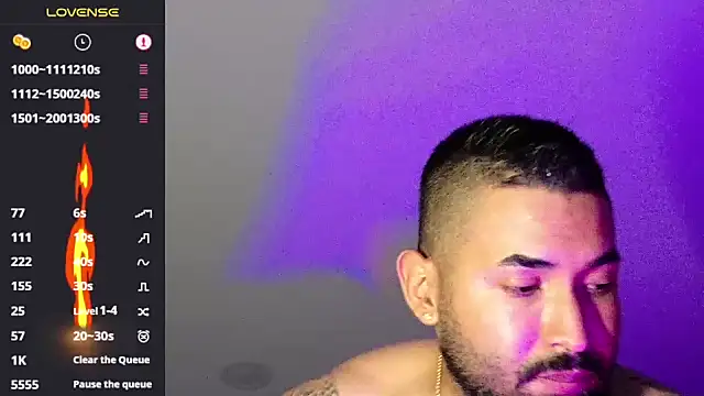 Max-prada online show from June 16, 2026, 2:25 am