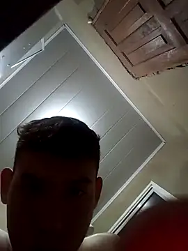 Henriquepauzao10 online show from October 12, 2025, 1:37 am